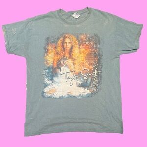 Taylor Swift Debut Album Tour Shirt